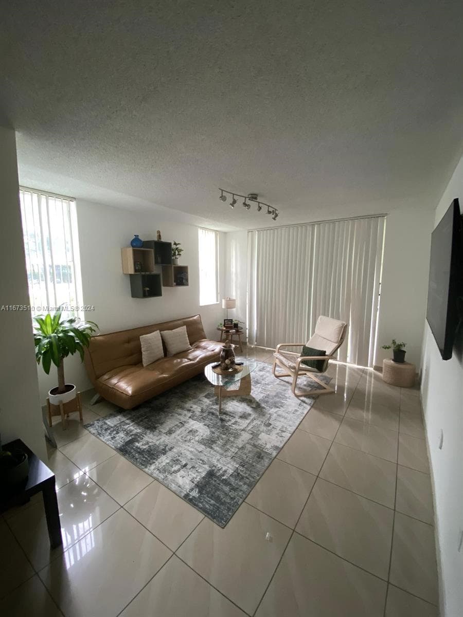 4440 NW 107th Ave # 7, Doral FL 33178 photo 4