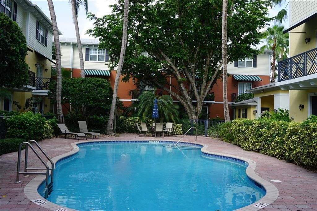 2299 NE 9th Avenue # 2299, Wilton Manors FL 33305 photo 3