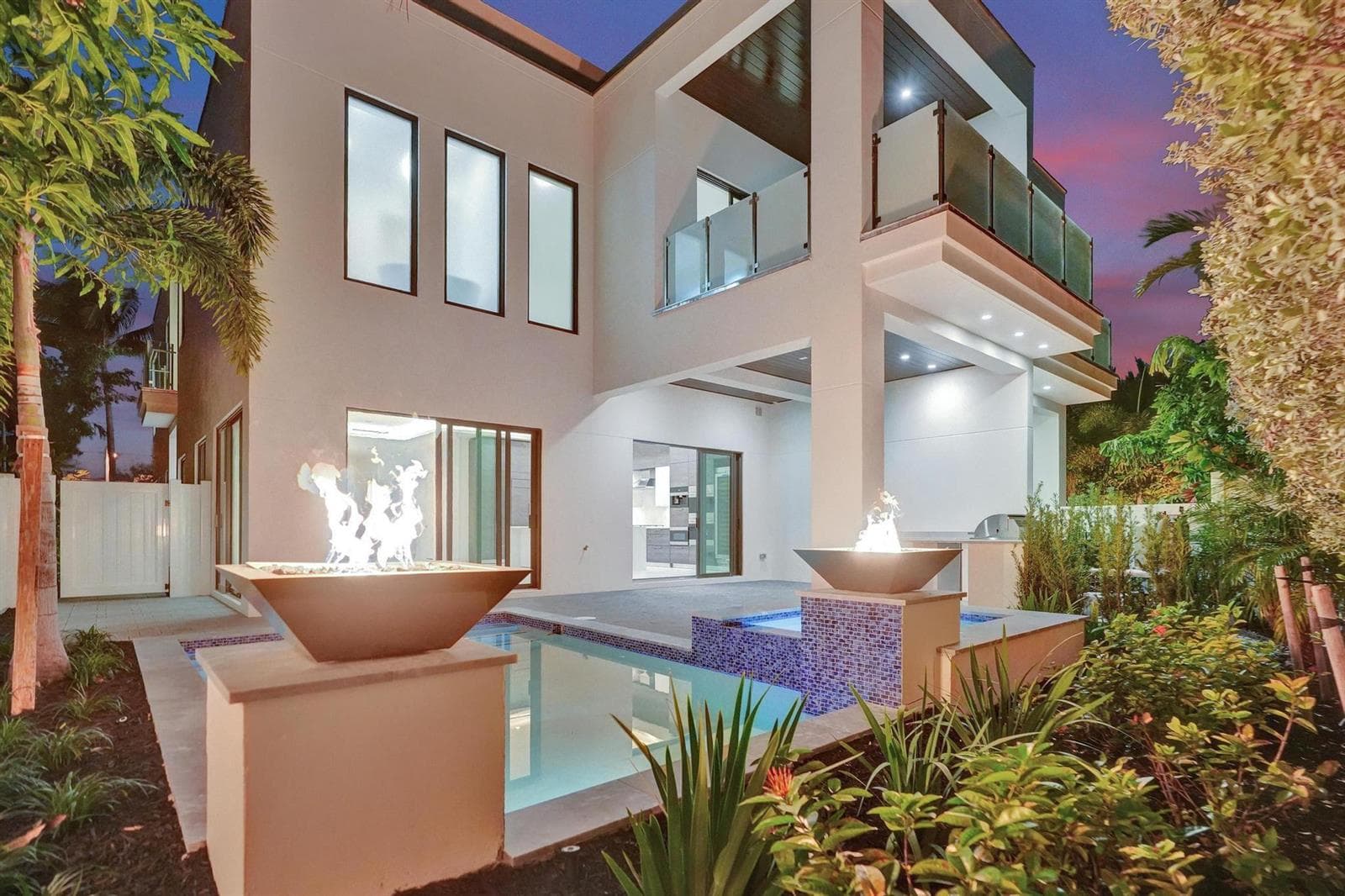 4524 Sea Grape Drive, Lauderdale By The Sea FL 33308 photo 4