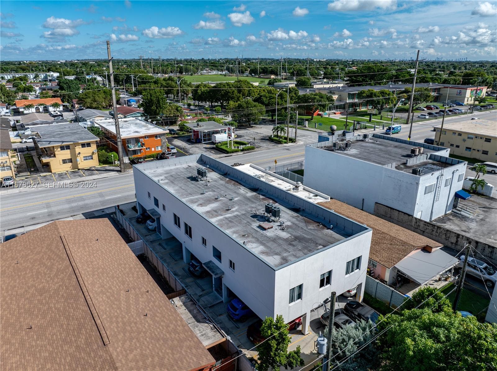 620 W 29th St, Hialeah FL 33012 photo 4