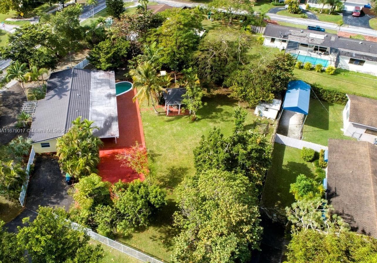 13550 SW 99th Pl, Miami FL 33176