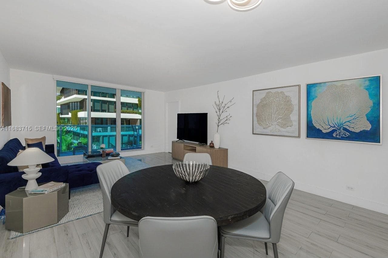 2301 Collins Ave # 534, Miami Beach FL 33139 photo 2