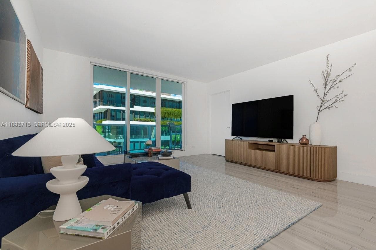 2301 Collins Ave # 534, Miami Beach FL 33139 photo 3