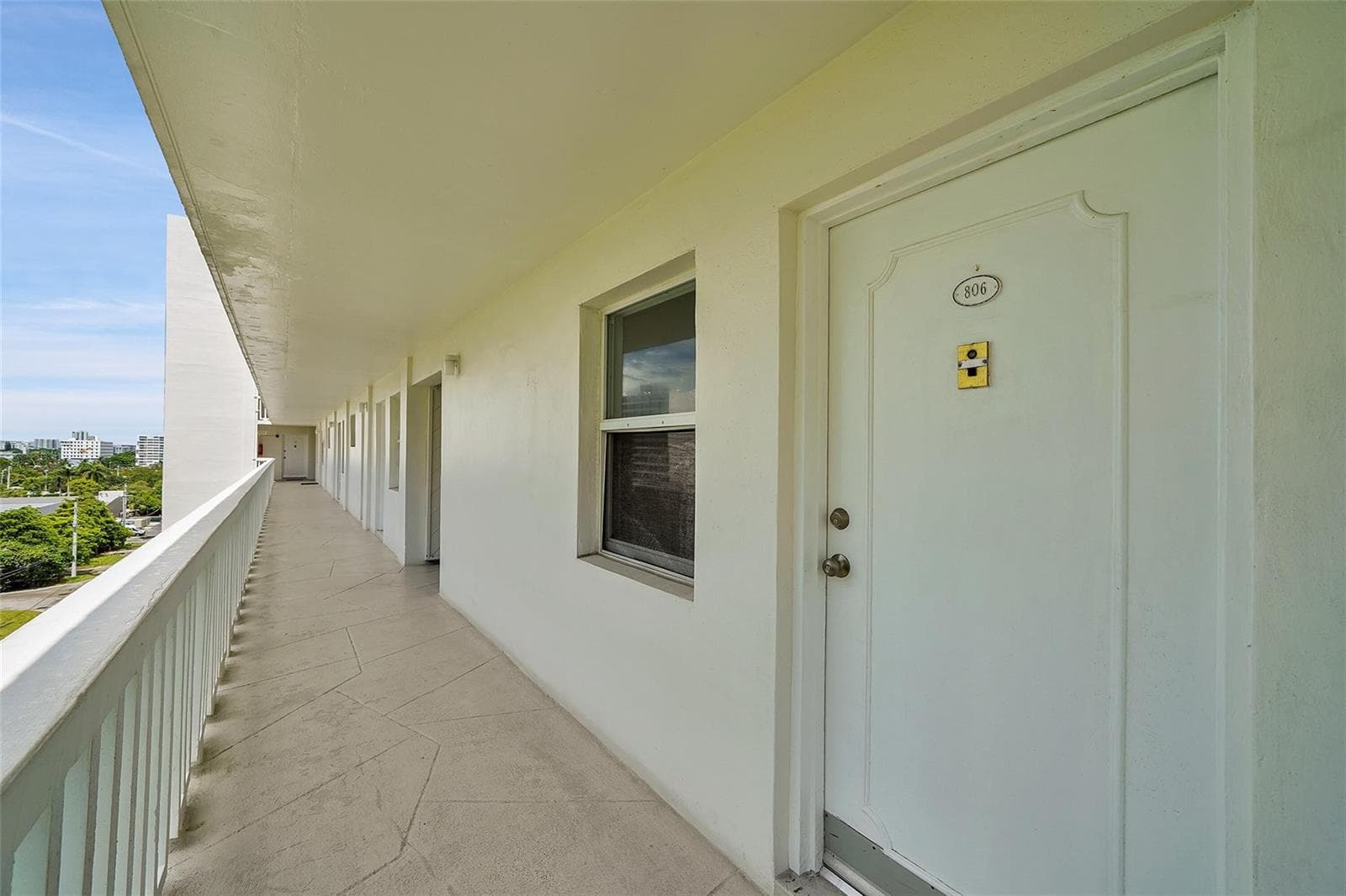 2555 NE 11th Street # 806, Fort Lauderdale FL 33304 photo 2