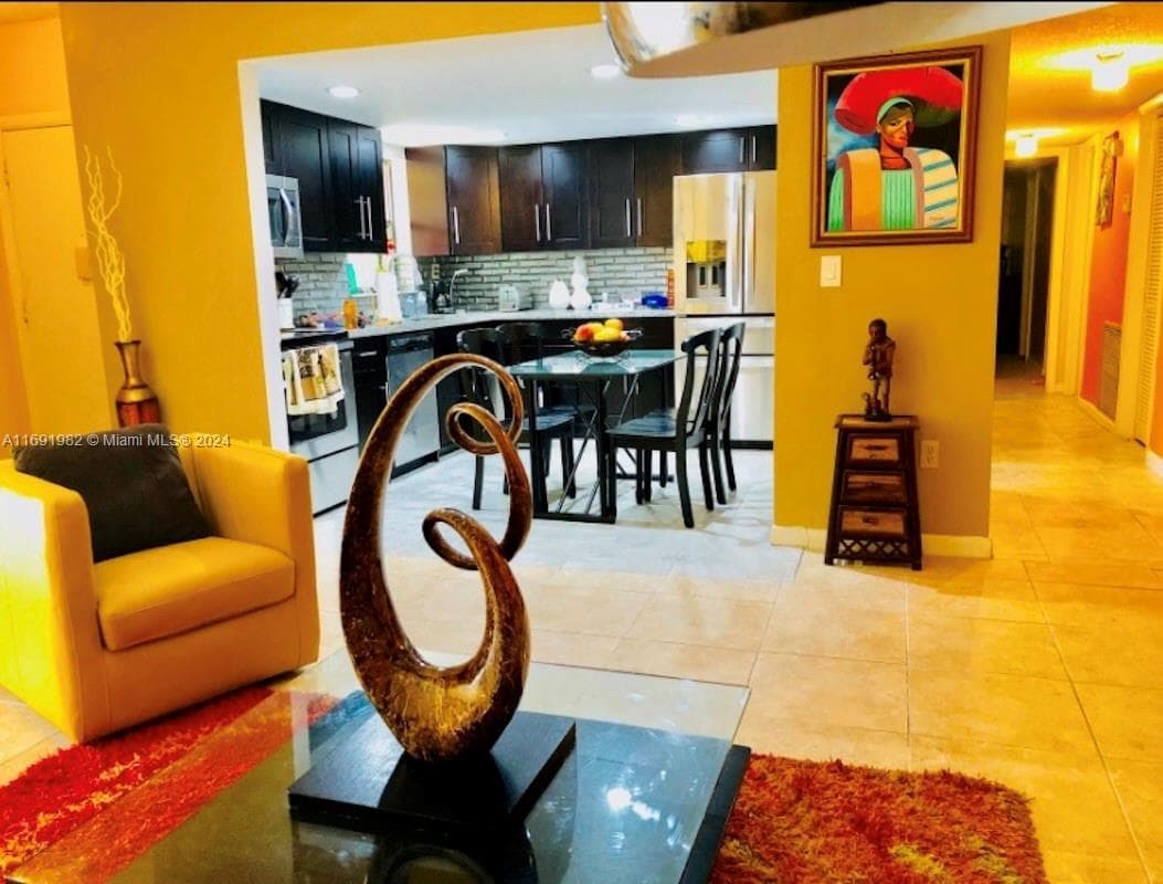 740 NE 199th St # 206G, Miami, FL 33179 photo 3