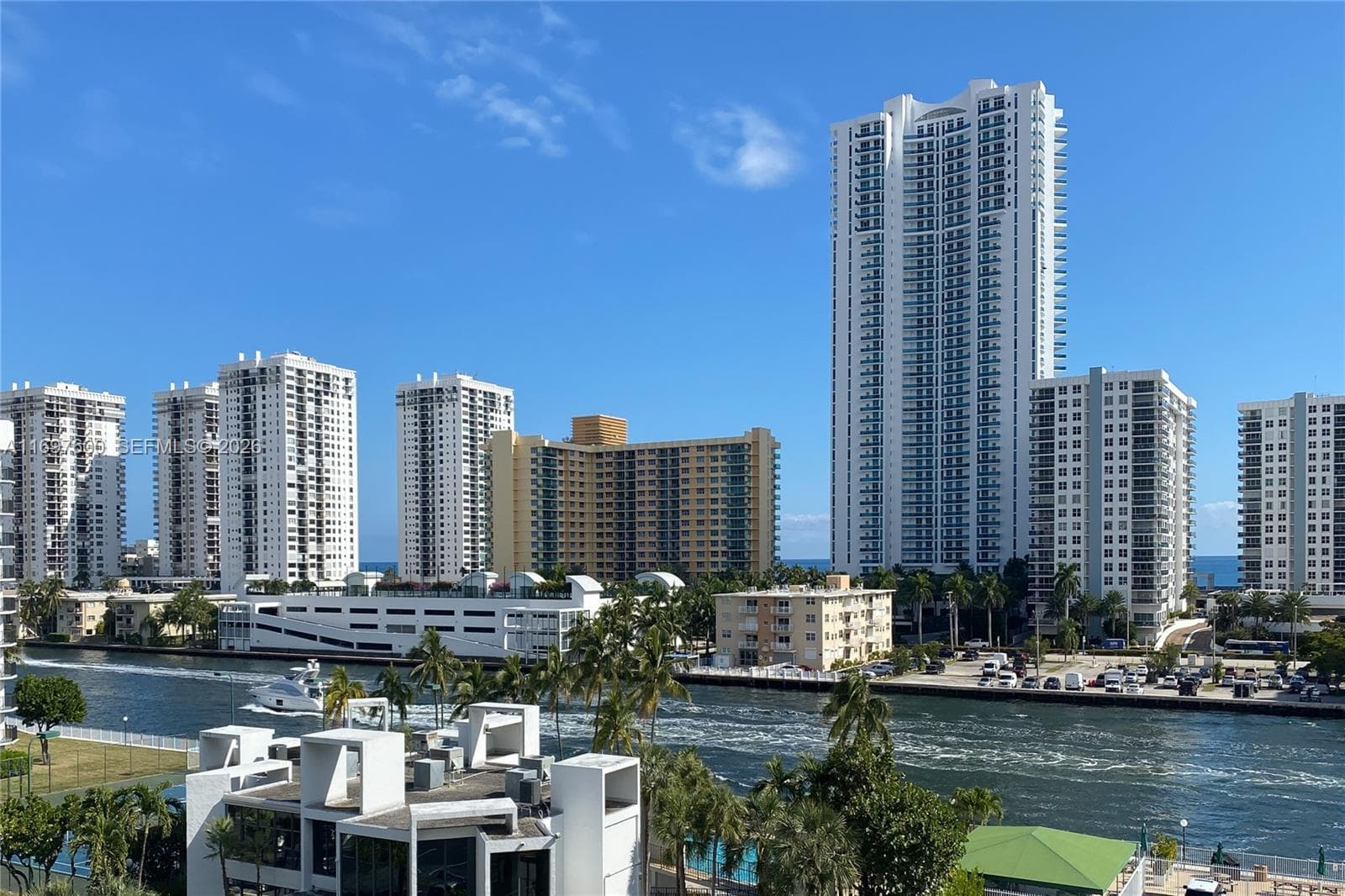 800 Parkview Dr # 708, Hallandale Beach FL 33009 photo 4