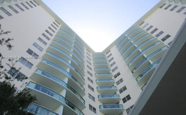 3801 S Ocean Dr # 8U, Hollywood FL 33019 photo 2