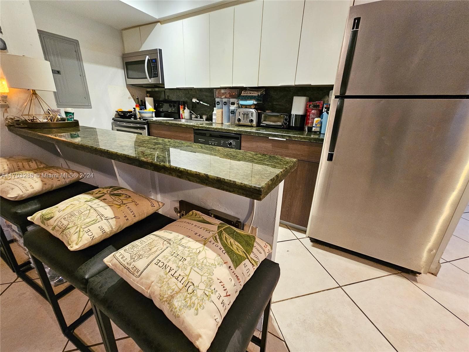 1559 Michigan Ave # 104, Miami Beach FL 33139 photo 2