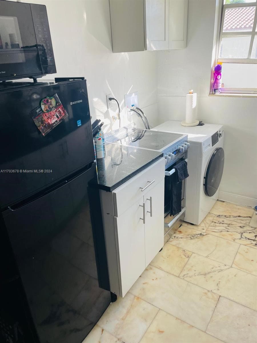 1526 Pennsylvania Ave # 14, Miami Beach FL 33139 photo 4