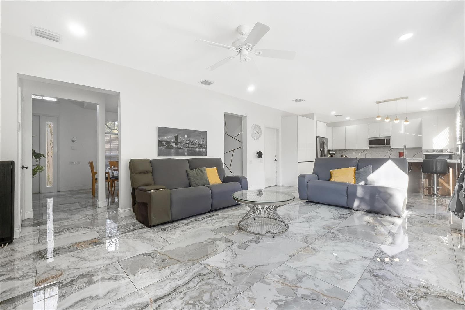 9526 NW 52nd Place, Coral Springs FL 33076 photo 3