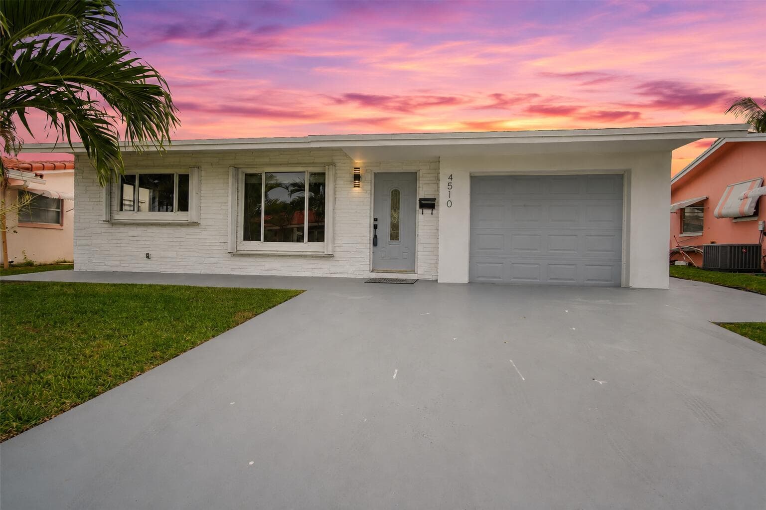 4510 NW 49th Drive, Tamarac FL 33319 photo 2
