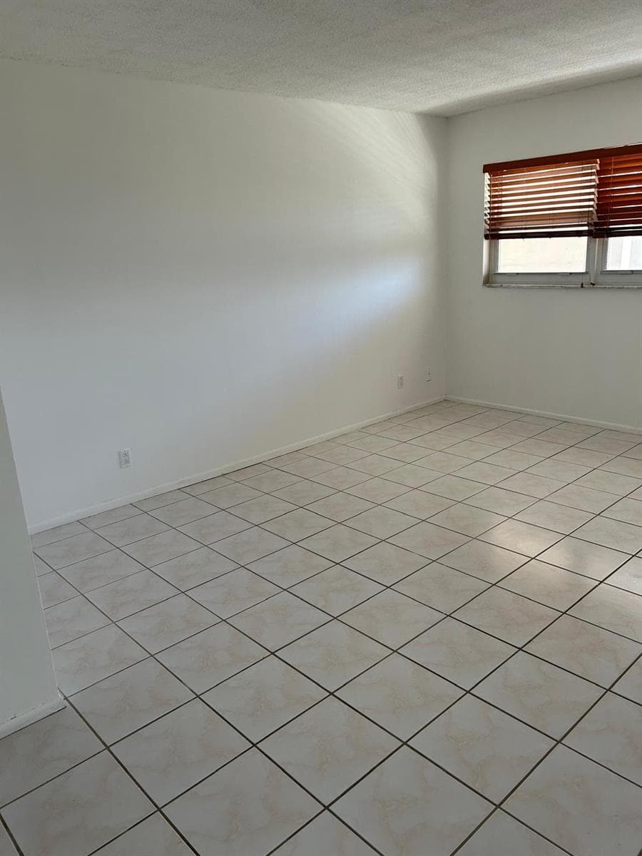 2661 S Course Drive # 703, Pompano Beach FL 33069 photo 5