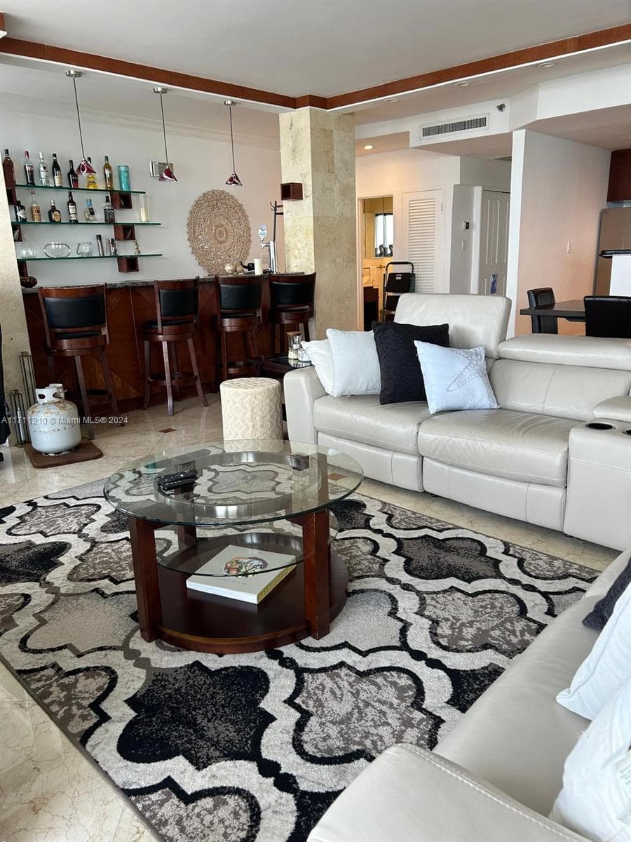 100 Lincoln Rd # PH7, Miami Beach, FL 33139 photo 2