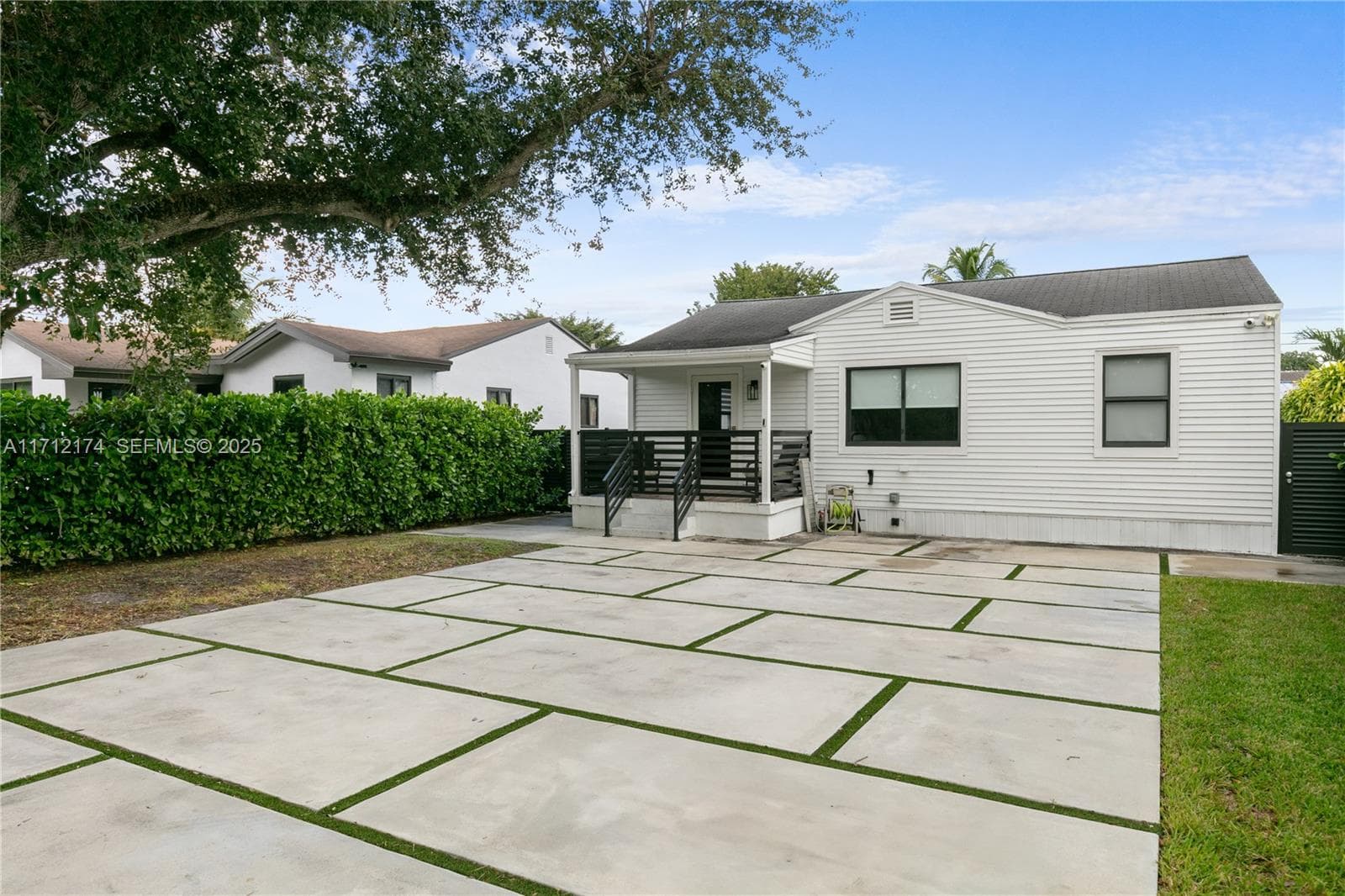 341 NW 67th Ave, Miami Springs FL 33166 photo 3