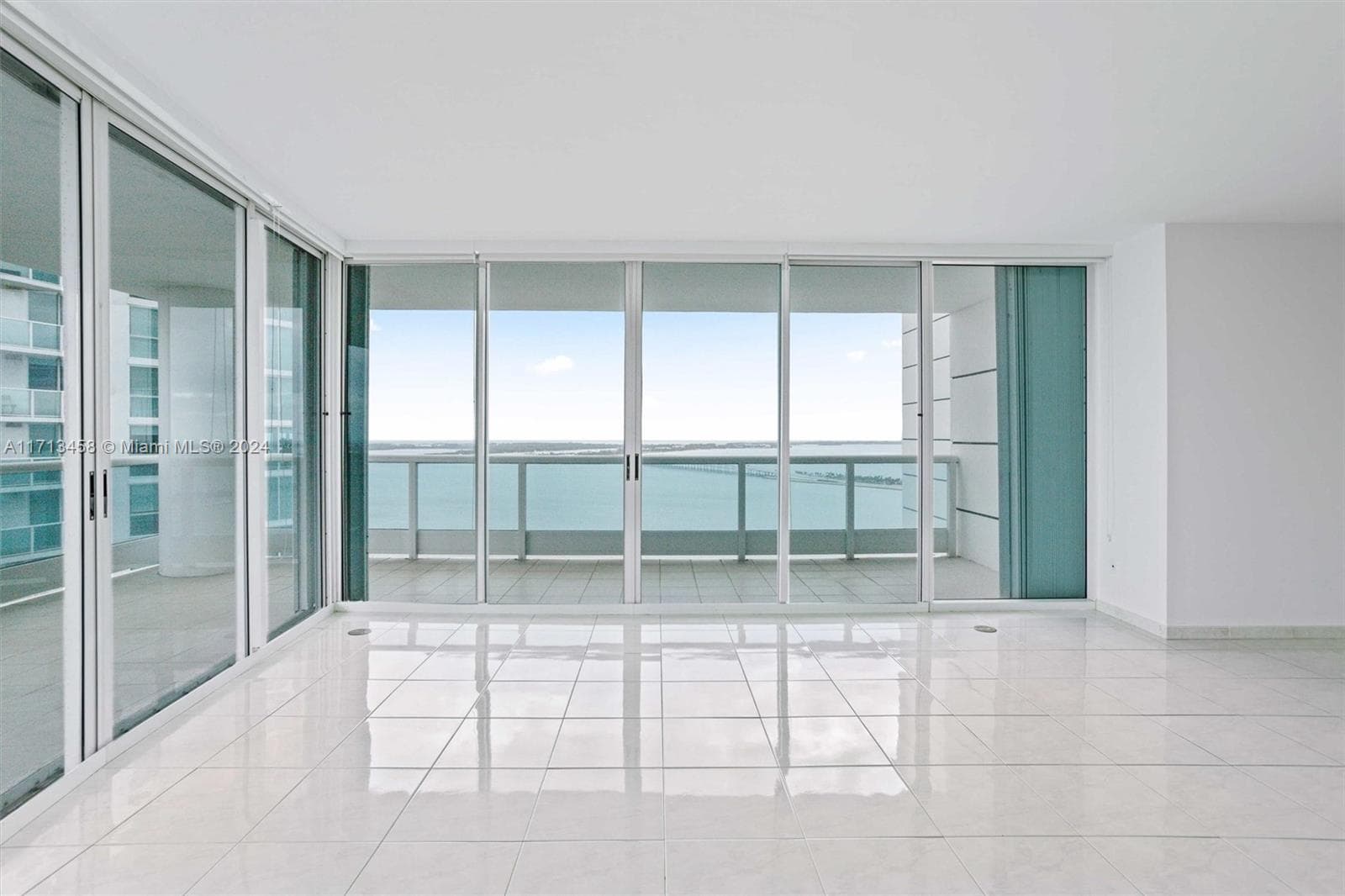 2127 Brickell Ave # 2804, Miami, FL 33129 photo 4