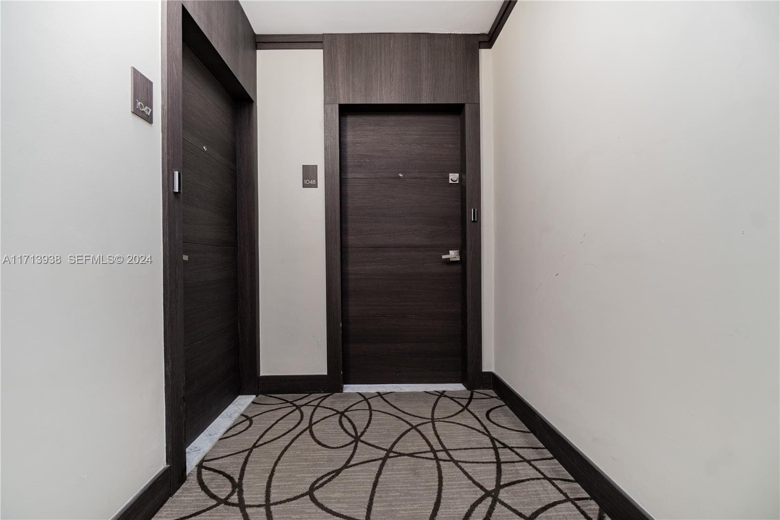 20515 E Country Club Dr # 1048, Aventura FL 33180 photo 2