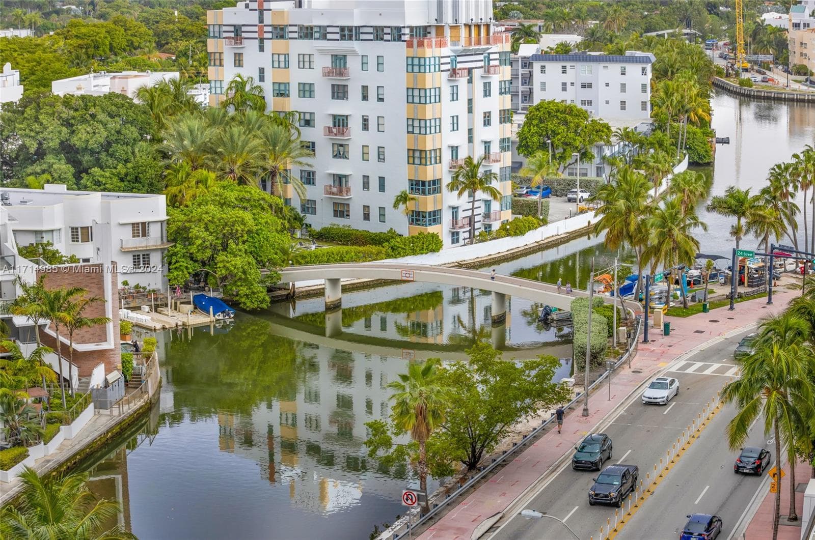 2301 Collins Ave # 1030, Miami Beach FL 33139 photo 4