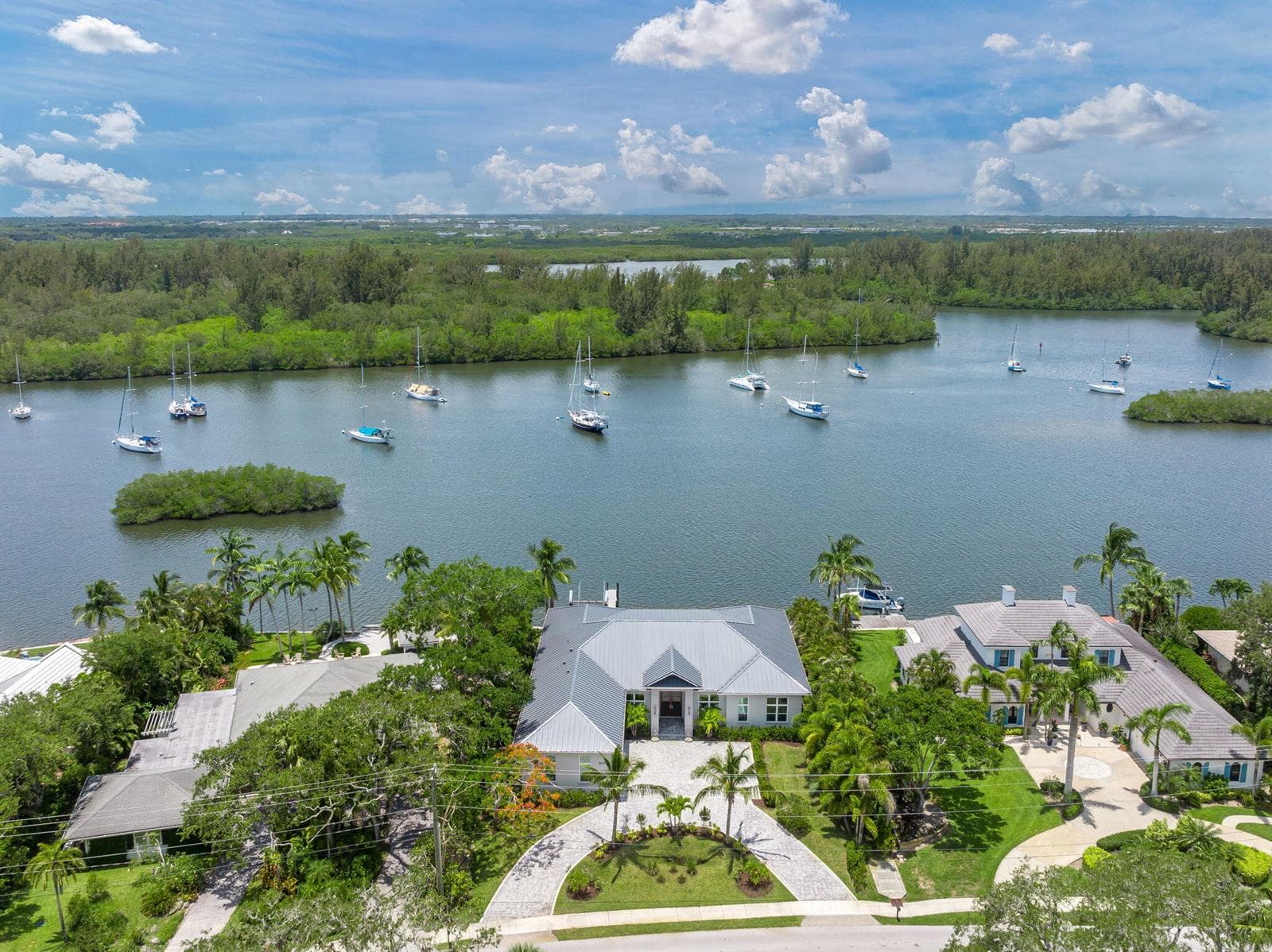 3937 Indian River Drive E, Vero Beach FL 32963 photo 2