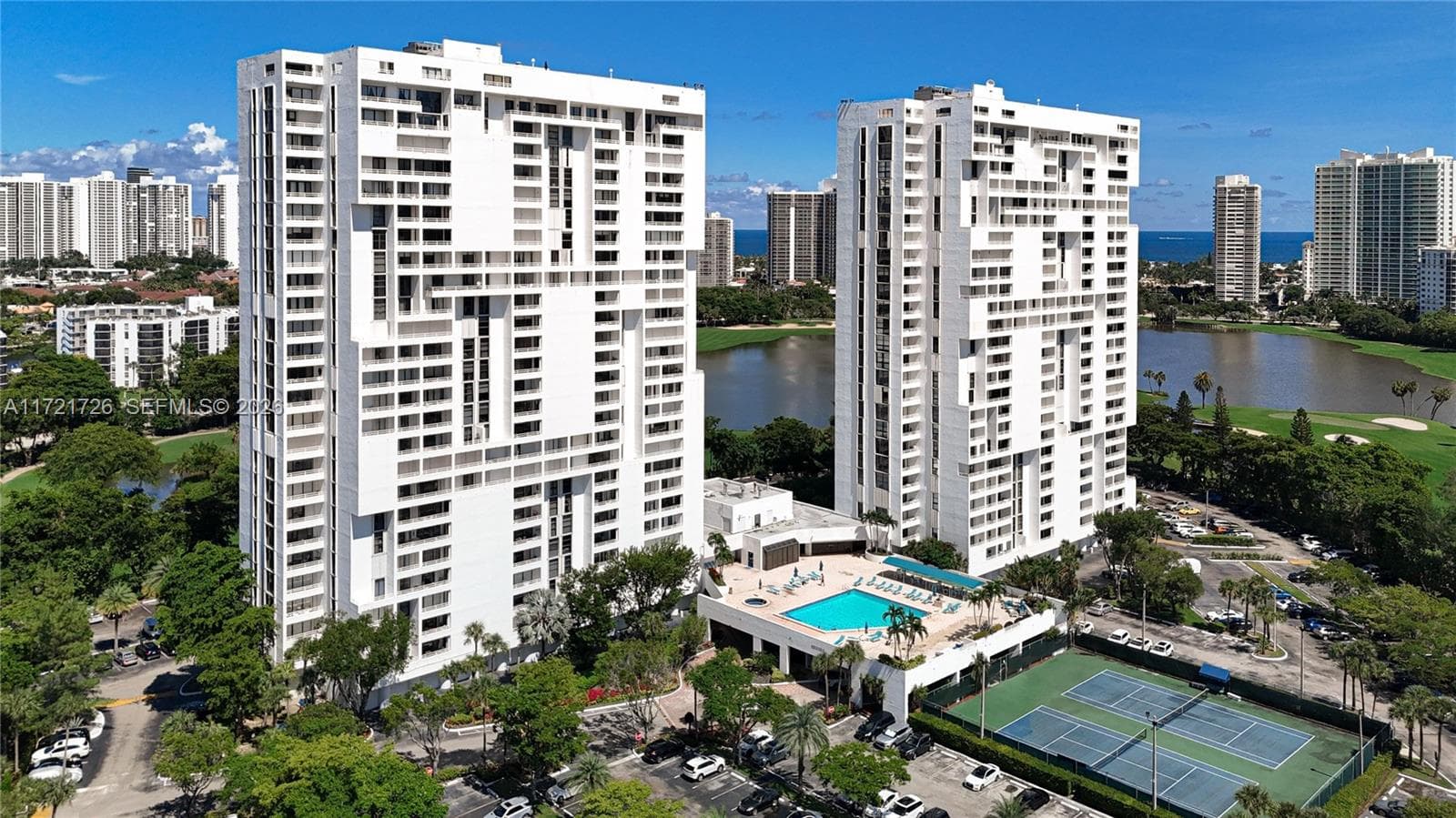20225 NE 34th Ct # 817, Aventura FL 33180