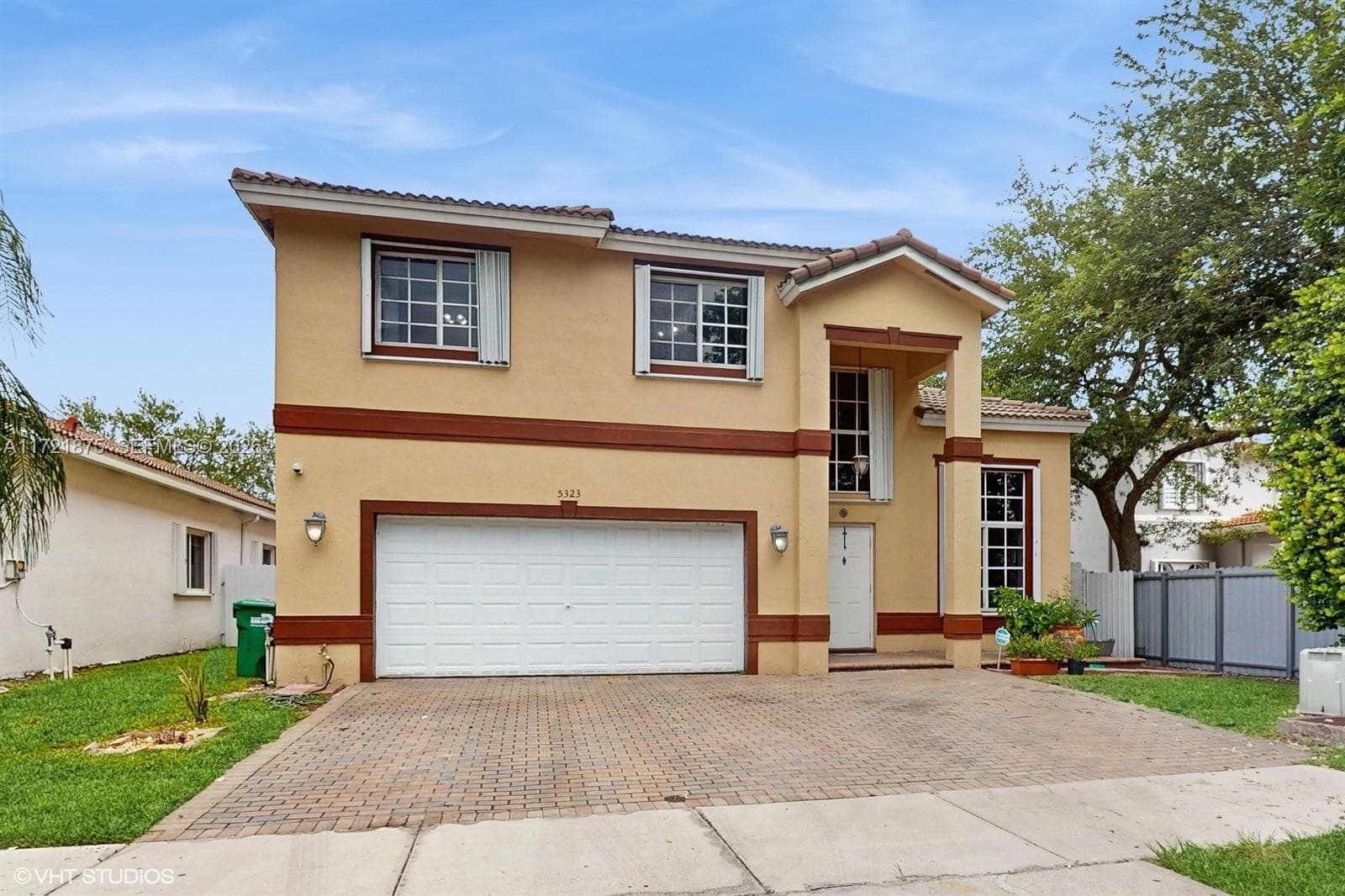 5323 NW 109th Ct, Doral FL 33178