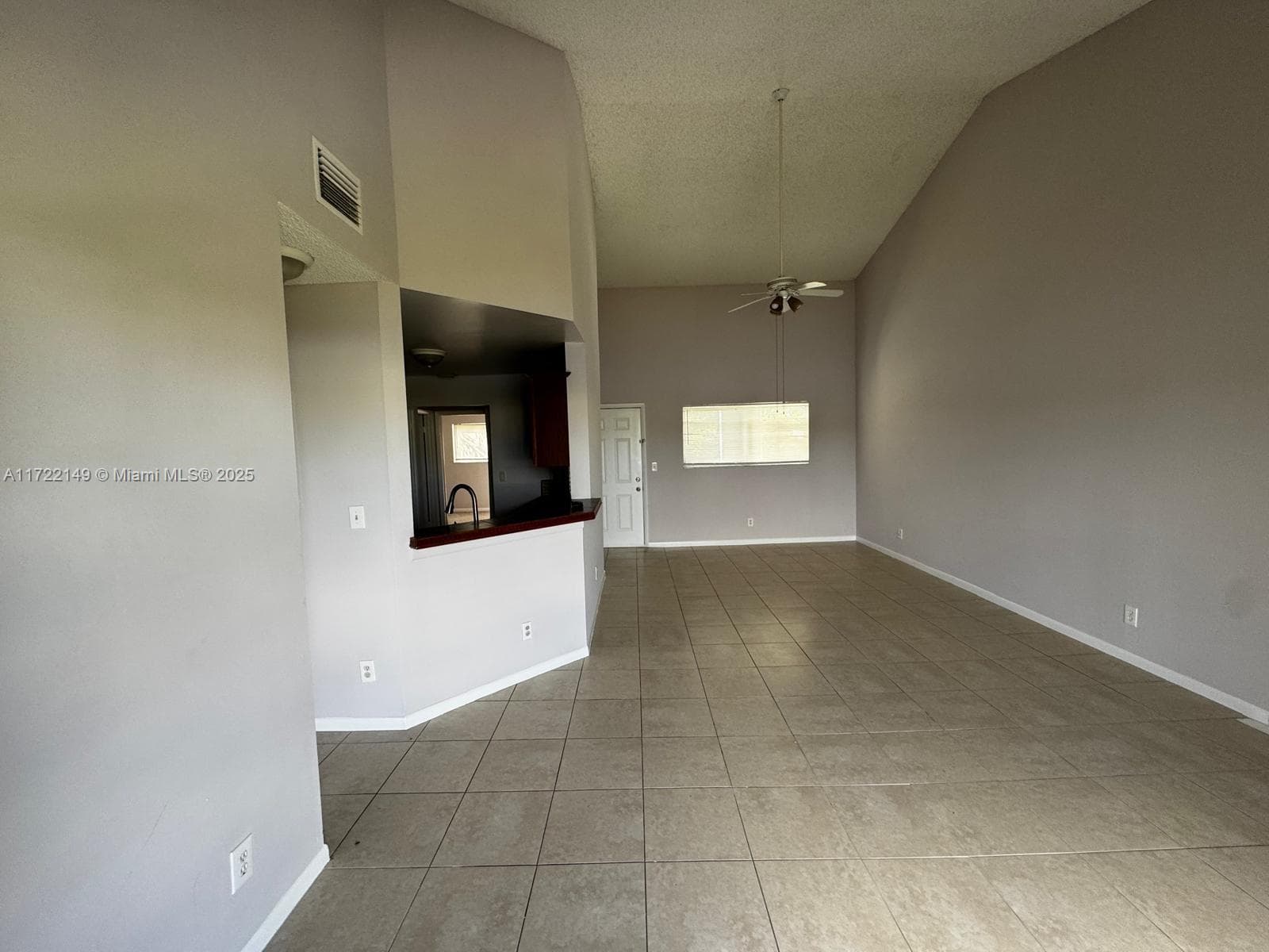 3437 NW 44th St # 208, Oakland Park FL 33309 photo 2