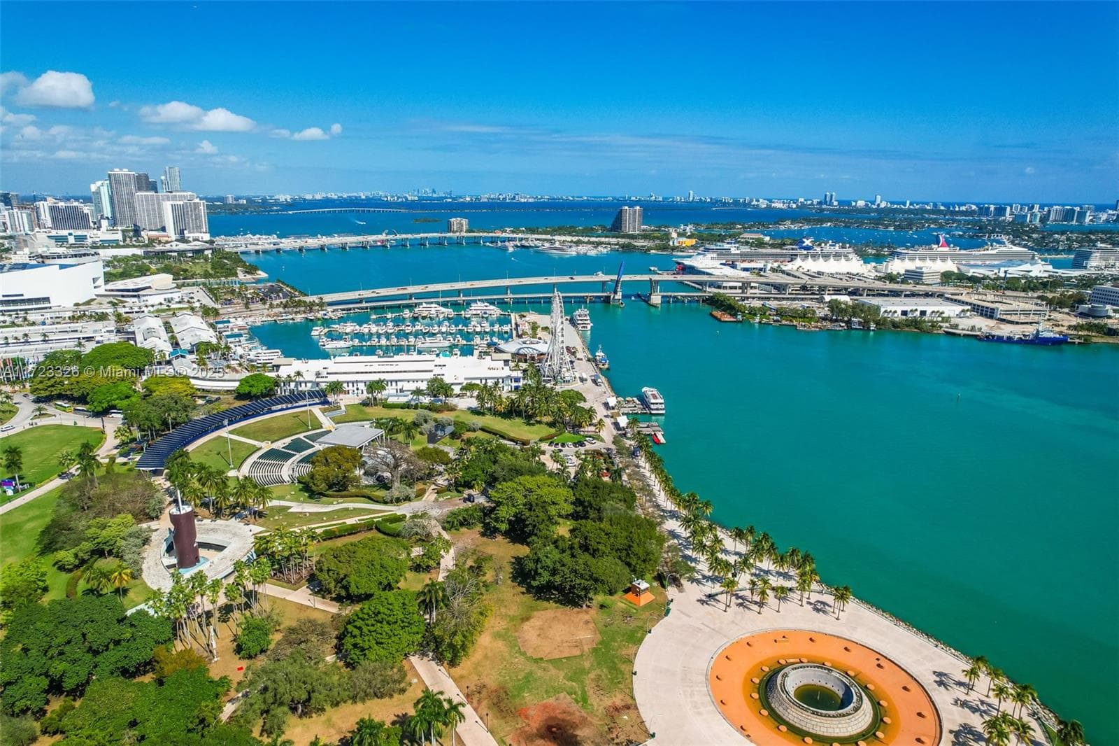 50 Biscayne Blvd # 4208, Miami FL 33132 photo 2
