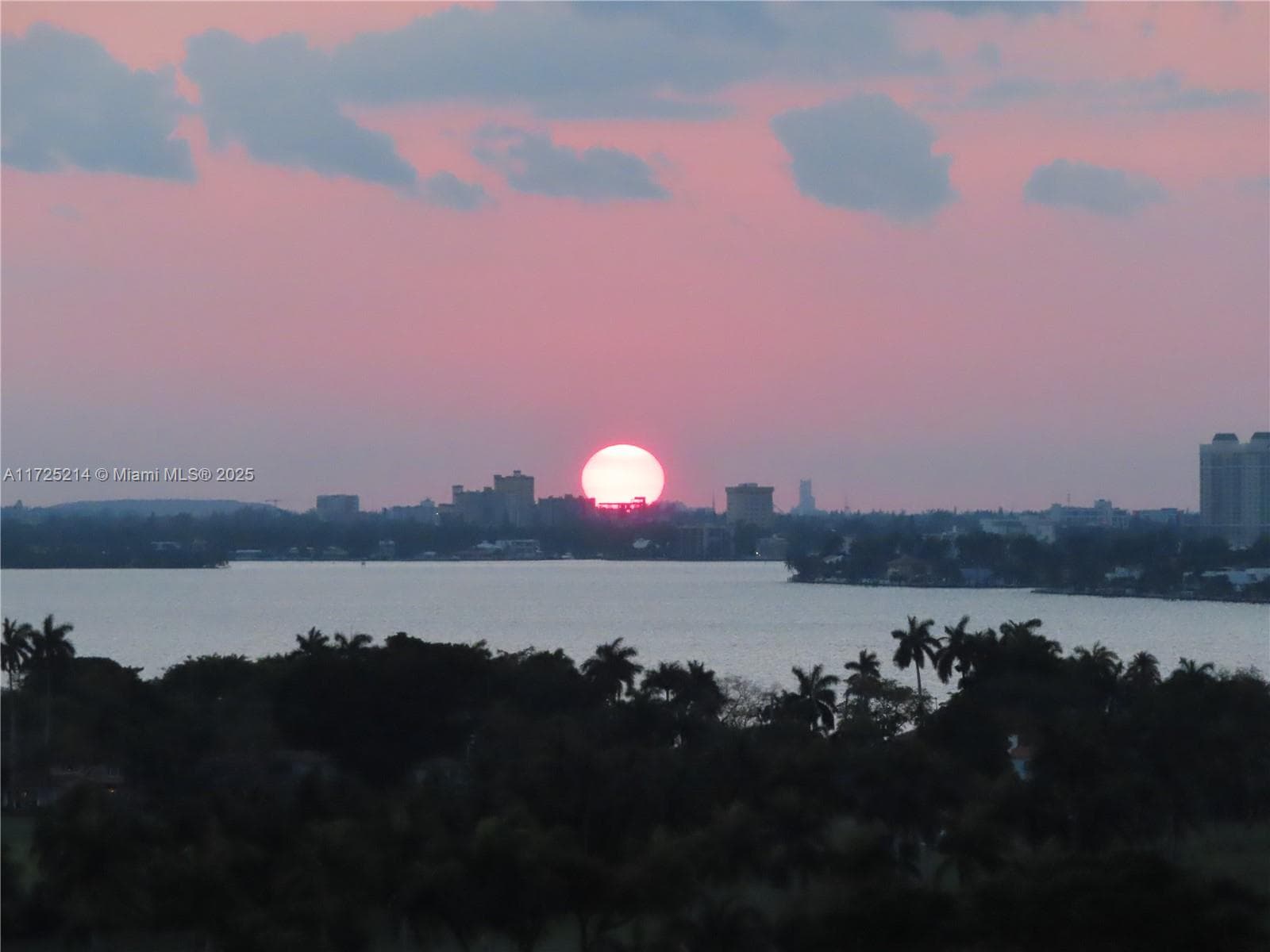 5701 Collins Ave # 1011, Miami Beach FL 33140 photo 2