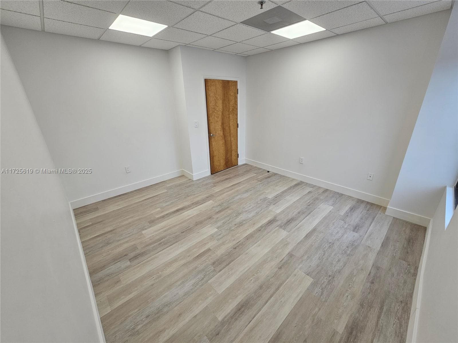 12550 Biscayne Blvd # 800-4, North Miami FL 33181 photo 2