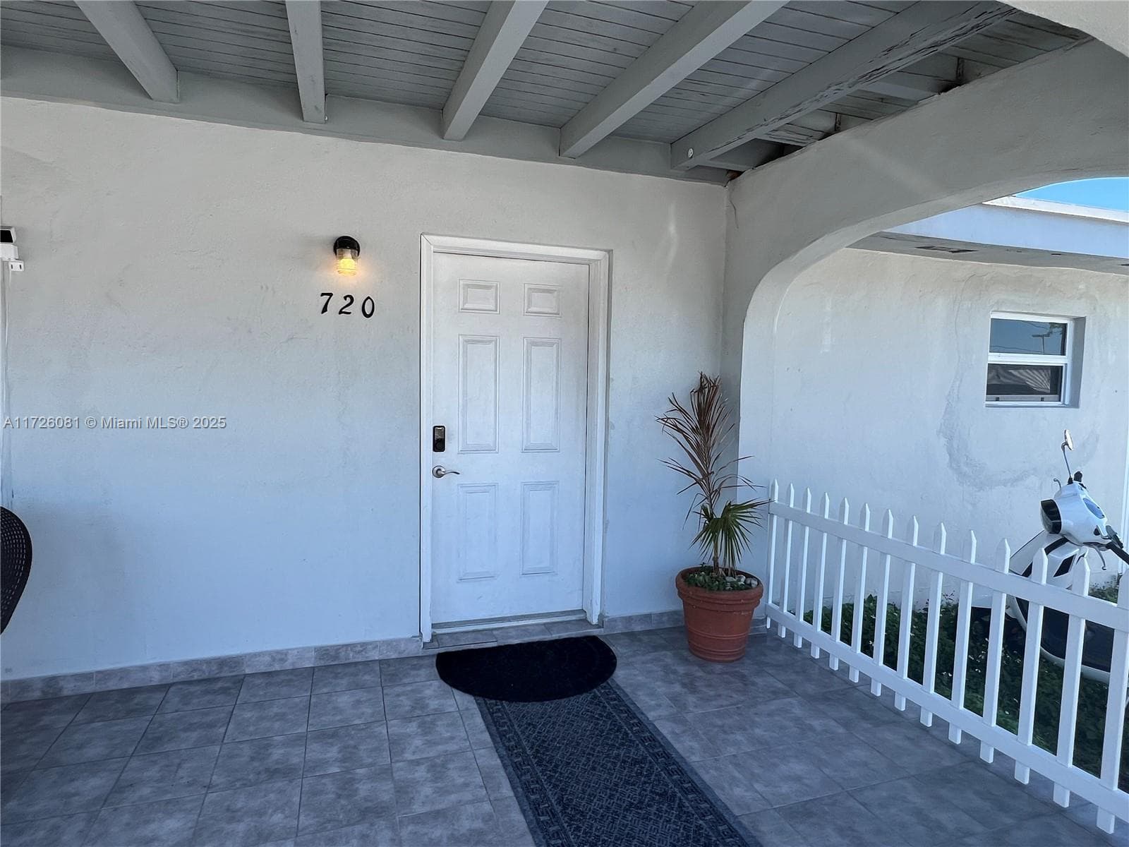 720 NW 30th Ave, Miami FL 33125 photo 4