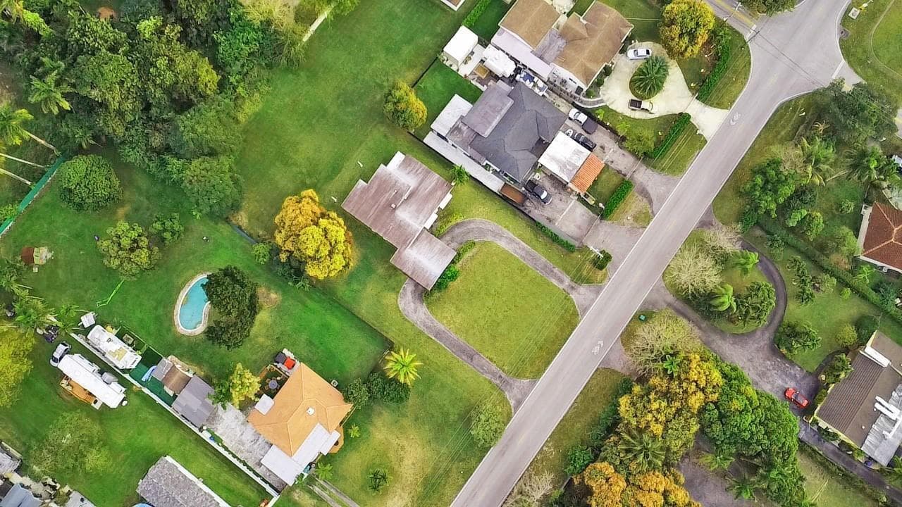 13945 N Miami Avenue, Miami FL 33168 photo 4