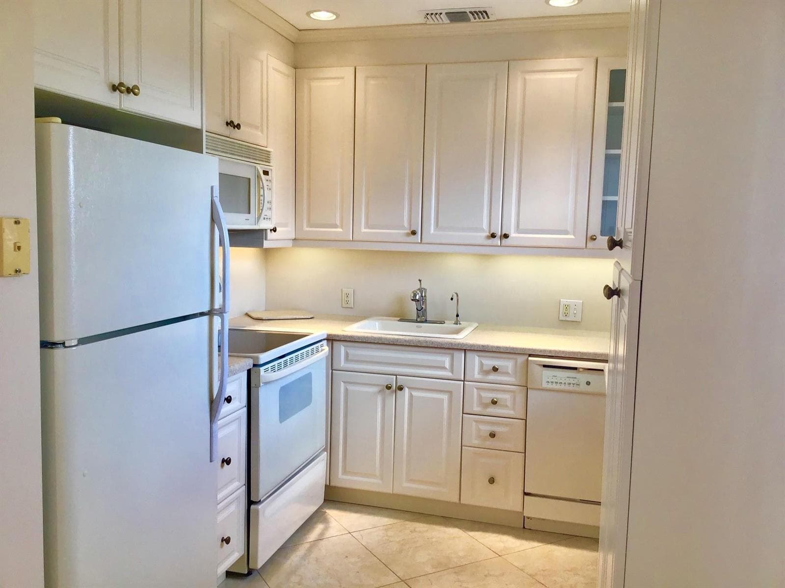 336 Brighton H # 336, Boca Raton FL 33434 photo 4