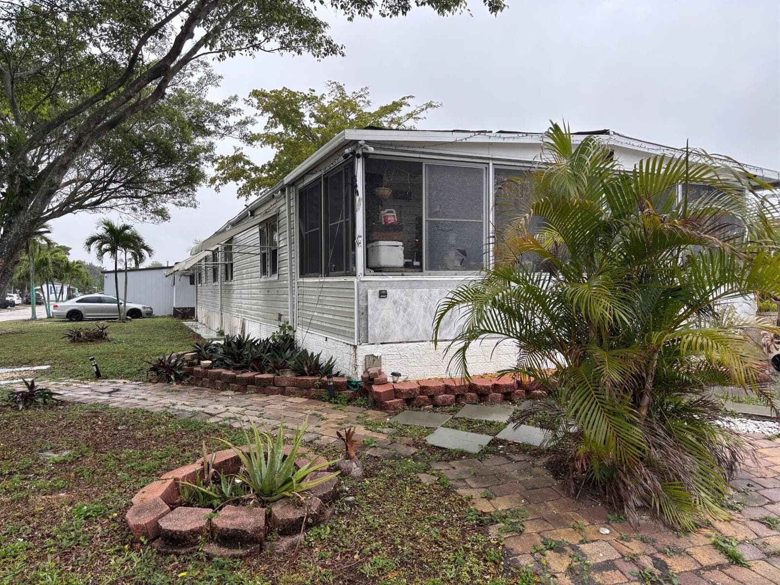 321 NW 48th Court, Pompano Beach FL 33064 photo 4