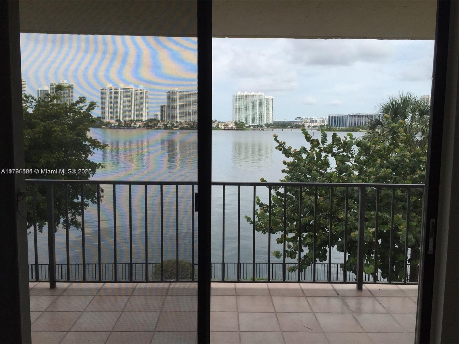 17878 N Bay Rd # 201, Sunny Isles Beach FL 33160 photo 2
