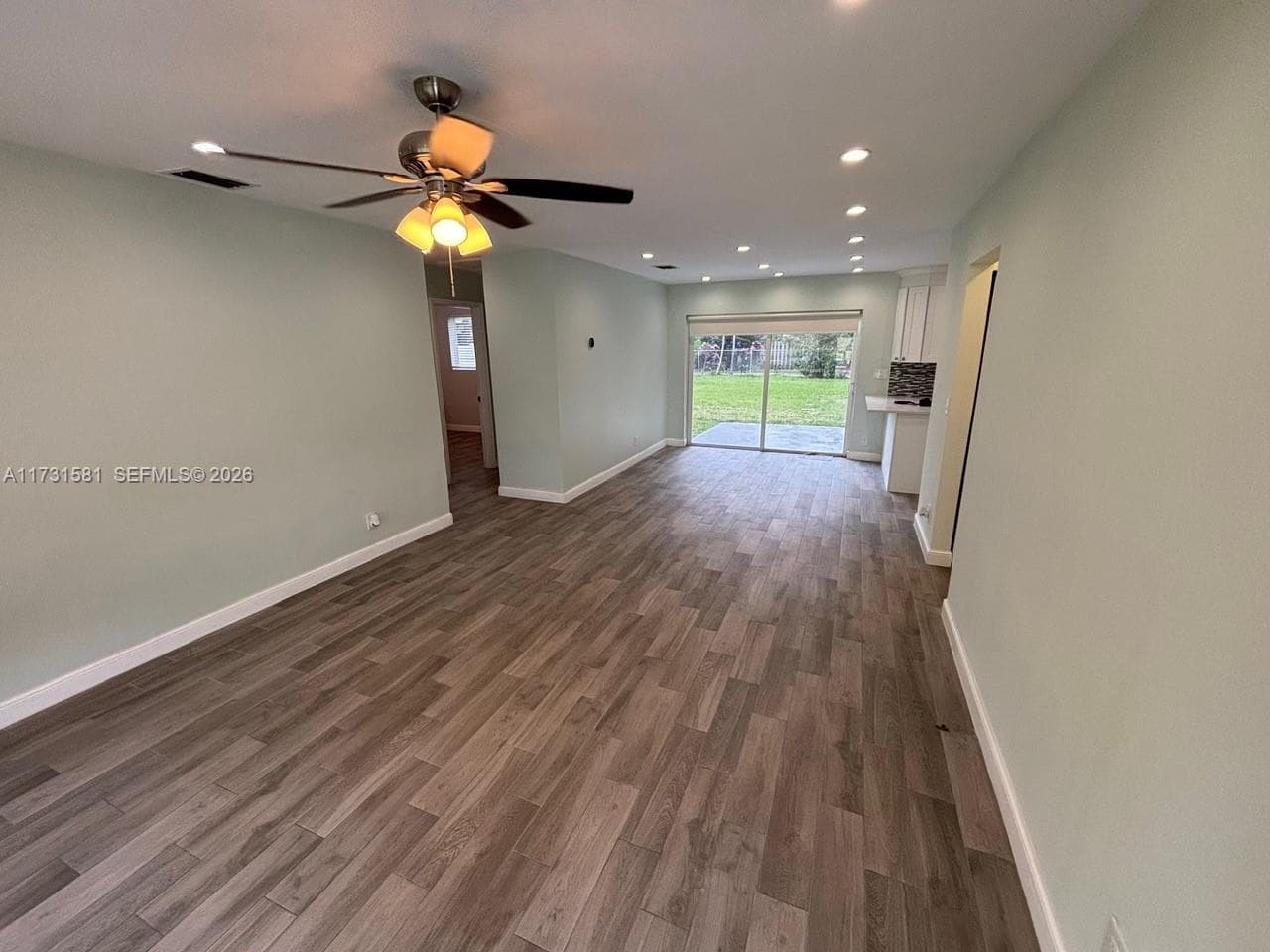 1426 Arthur St, Hollywood FL 33020 photo 3