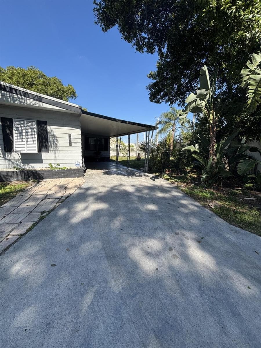 3271 Fairway Drive, Pompano Beach FL 33069 photo 4