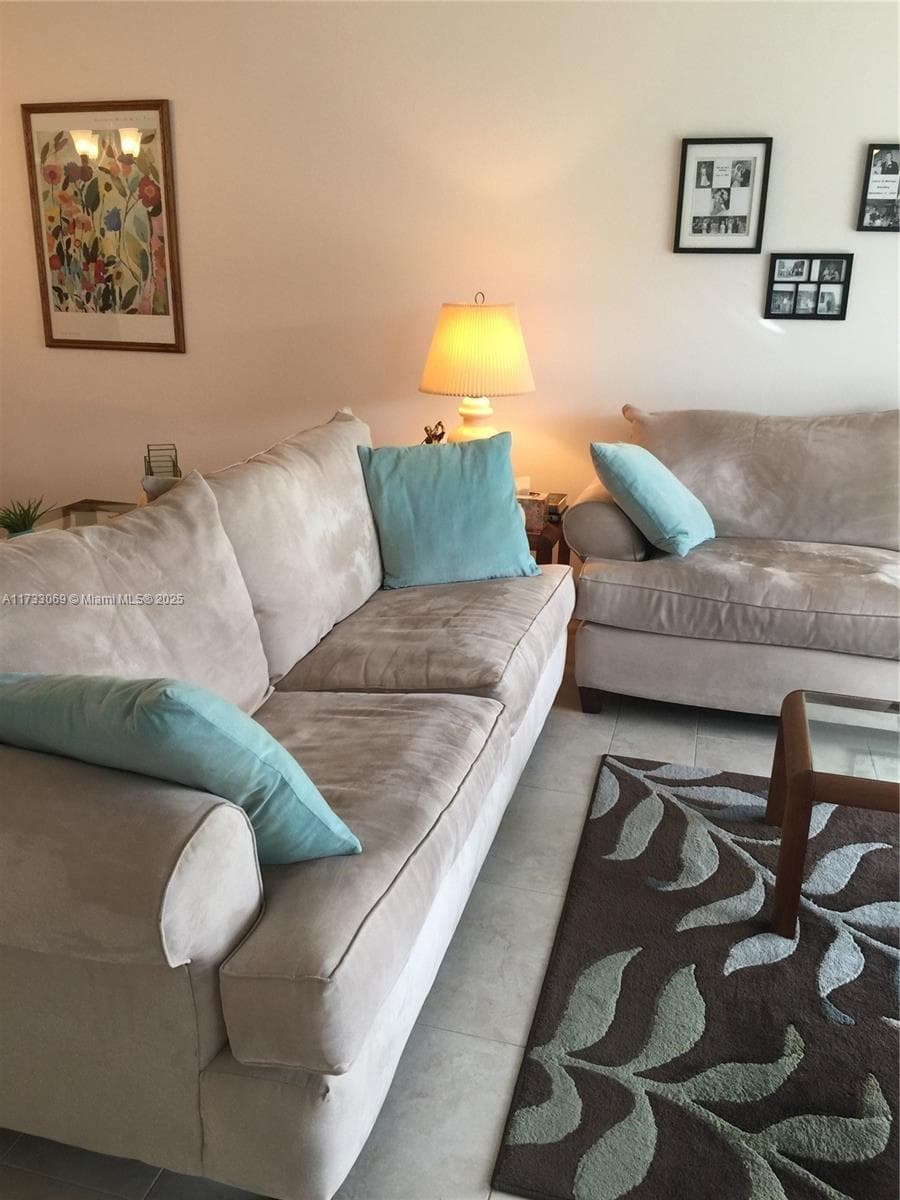 8960 S Hollybrook Blvd # 207, Pembroke Pines FL 33025 photo 2
