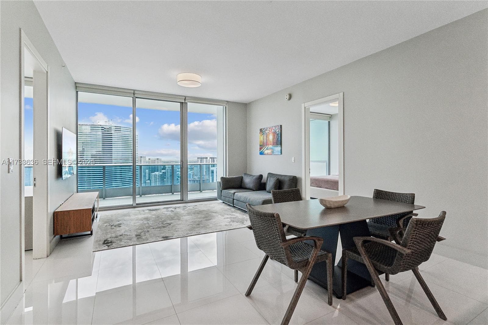 200 Biscayne Boulevard Way # 4912, Miami FL 33131 photo 2