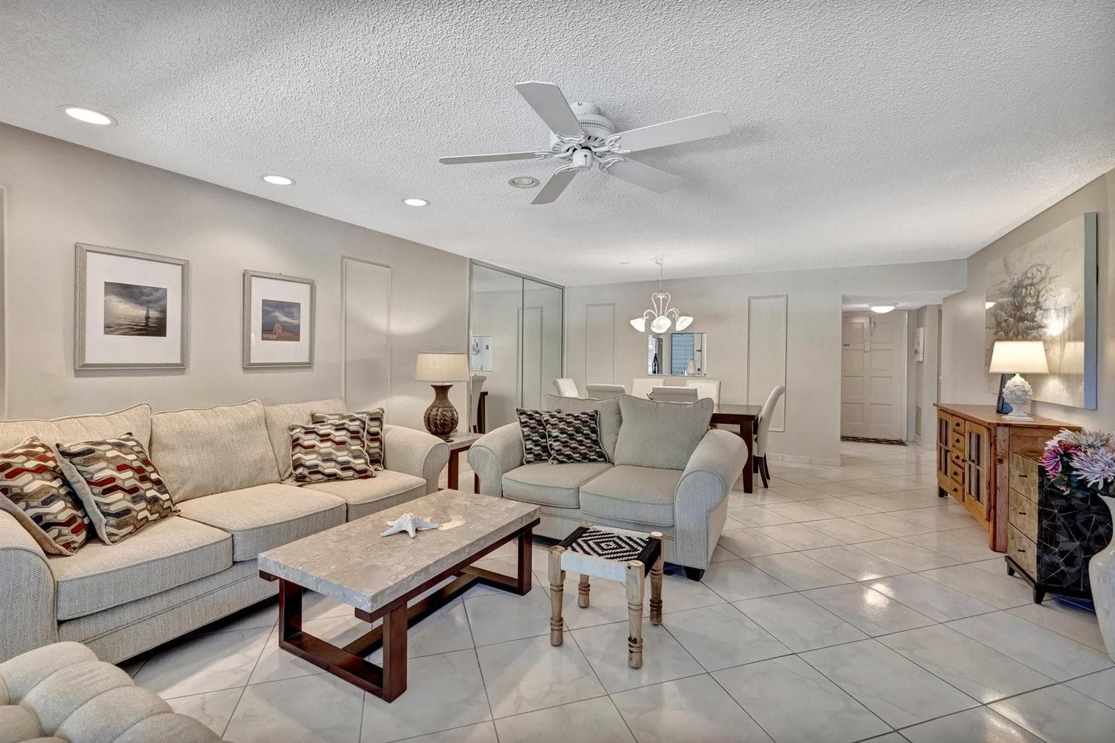 4270 NW 40th Street # 302, Lauderdale Lakes FL 33319 photo 2