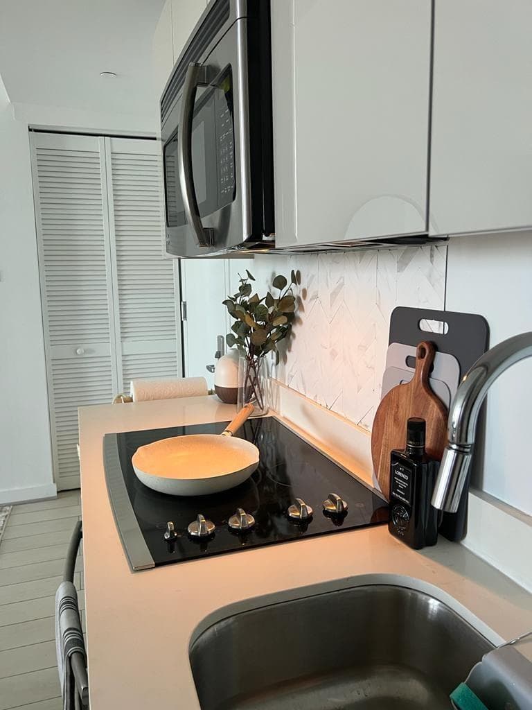 2602 E Hallandale Beach Boulevard # R1010, Hallandale Beach FL 33009 photo 3