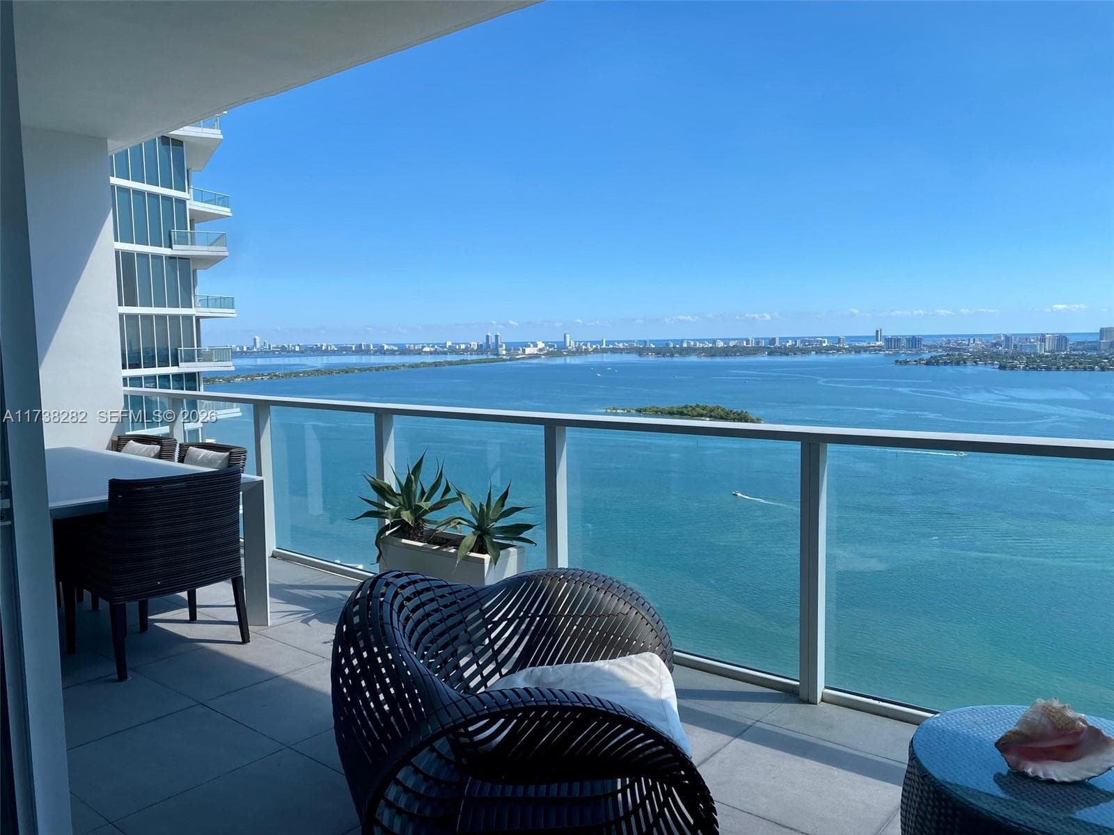 2020 N Bayshore Dr # 3307, Miami FL 33137 photo 2
