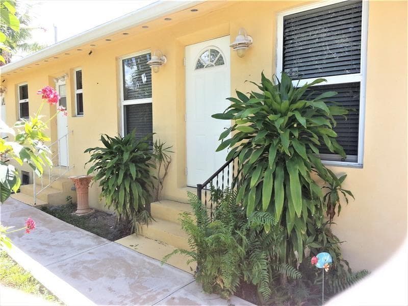1123 N 17th Avenue, Hollywood FL 33020 photo 3