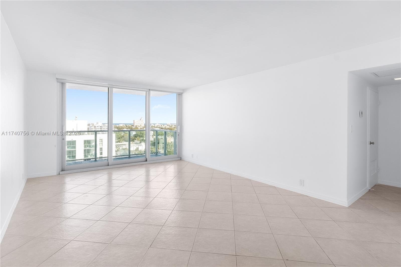 1000 West Ave # 1008, Miami Beach FL 33139 photo 2