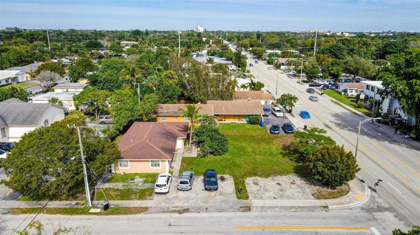 25 NW 11th Street, Fort Lauderdale FL 33311 photo 2