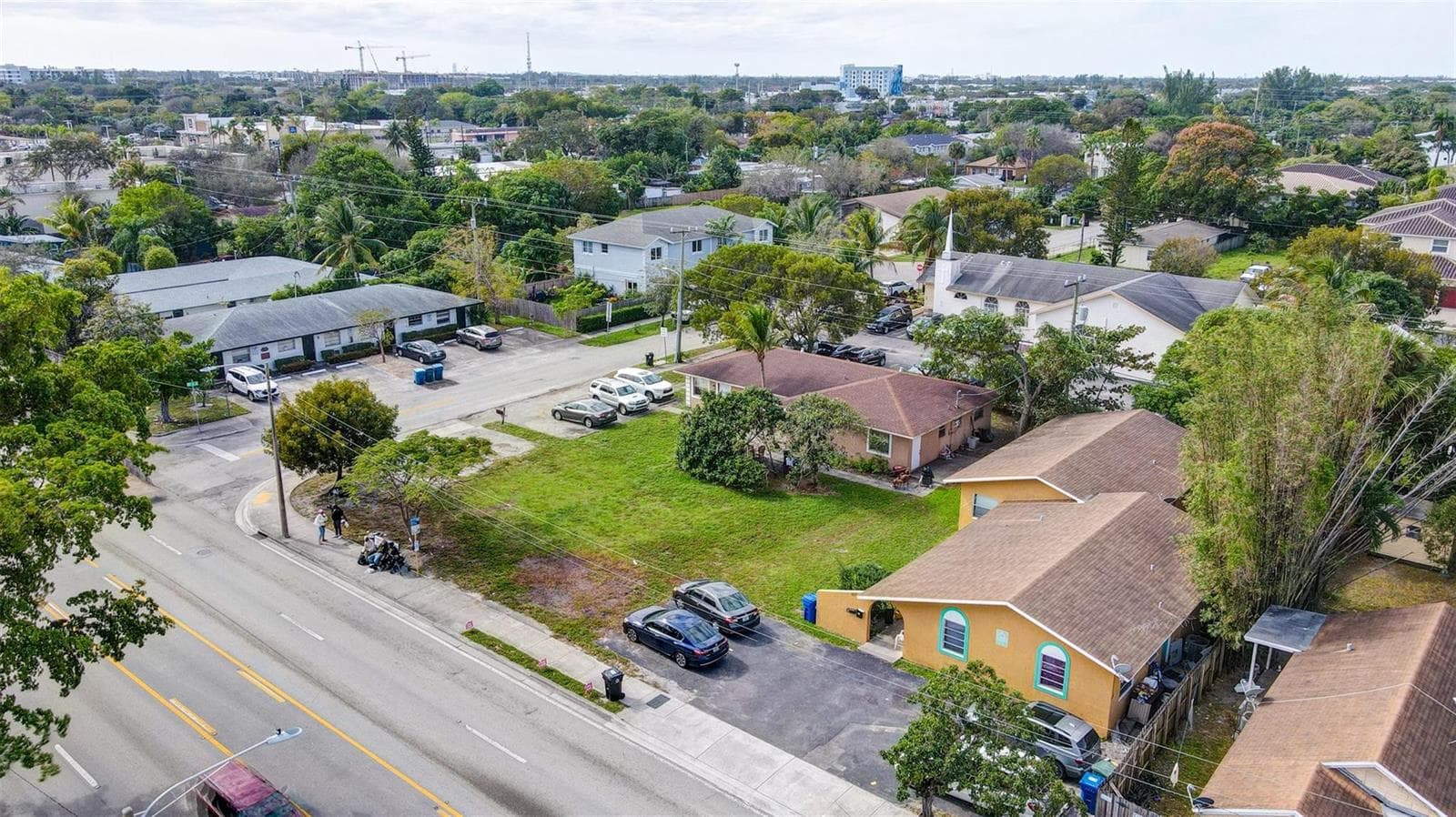 25 NW 11th Street, Fort Lauderdale FL 33311 photo 4