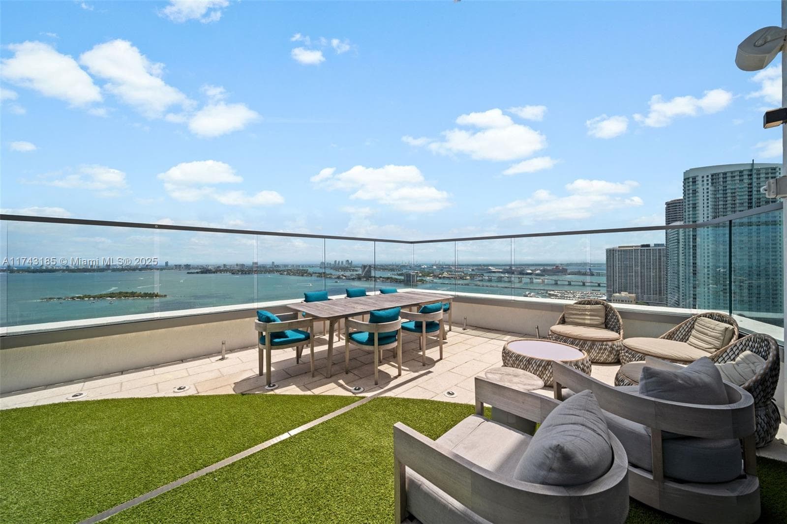 2150 N Bayshore Dr # 1105, Miami FL 33137 photo 3