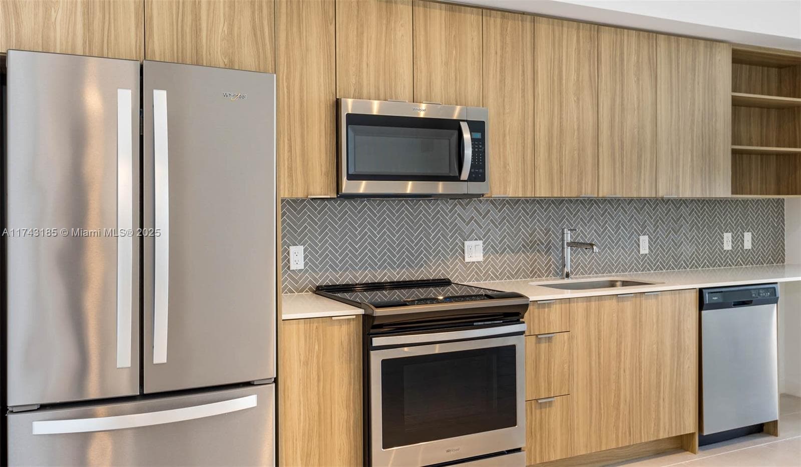 2150 N Bayshore Dr # 1105, Miami FL 33137 photo 5