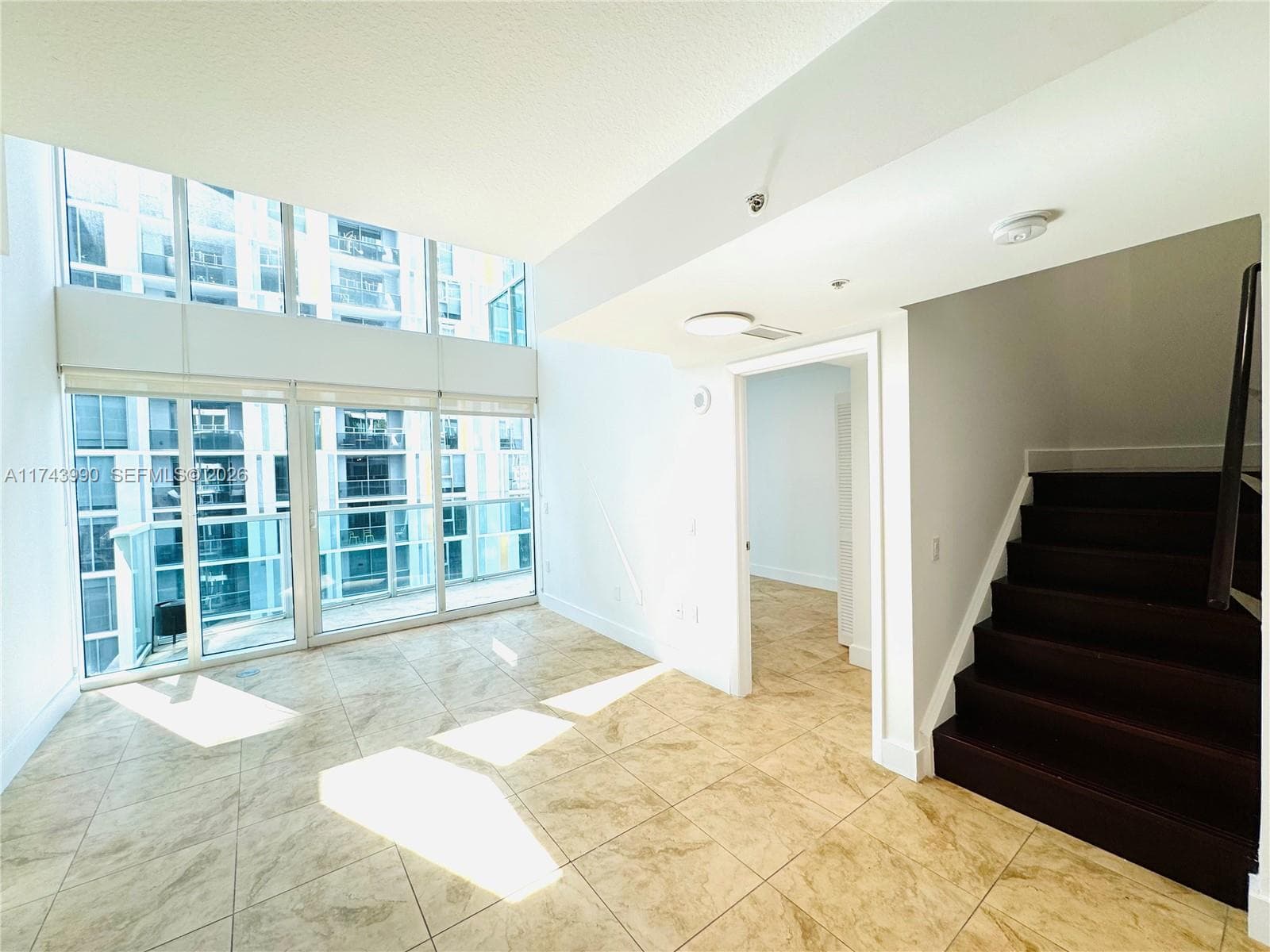 41 SE 5th St # 808, Miami FL 33131 photo 2