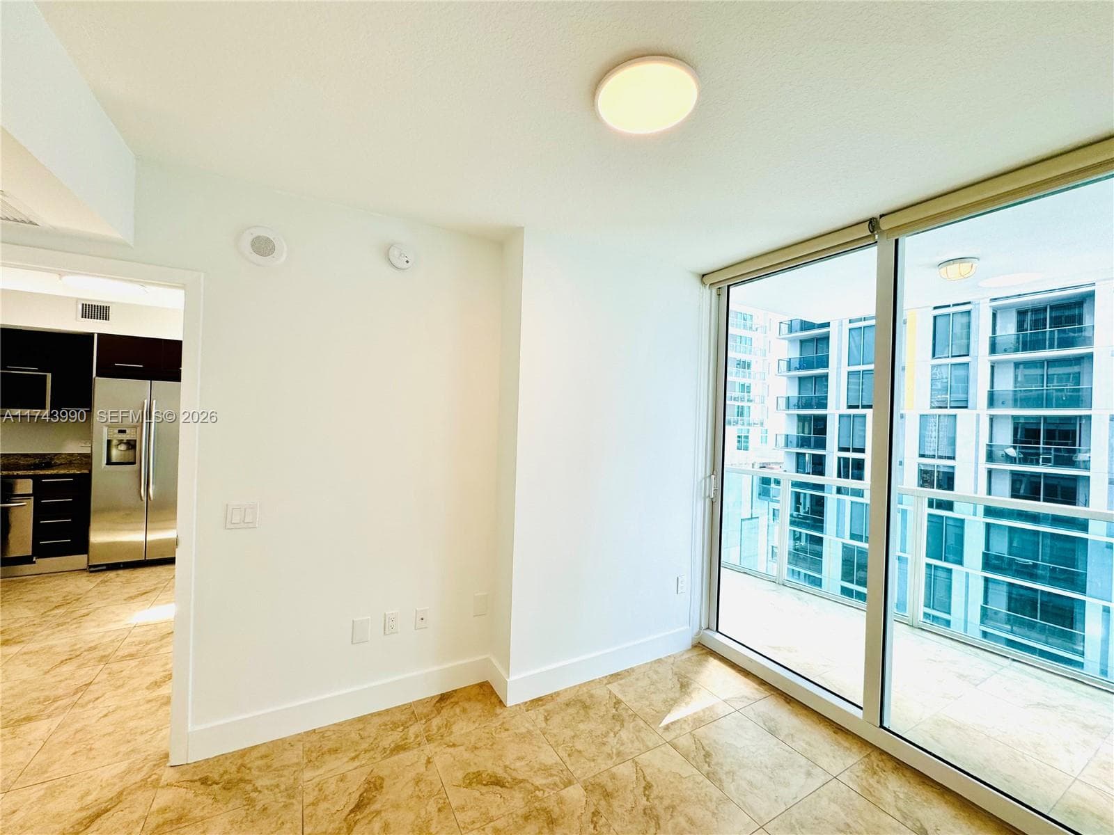 41 SE 5th St # 808, Miami FL 33131 photo 4