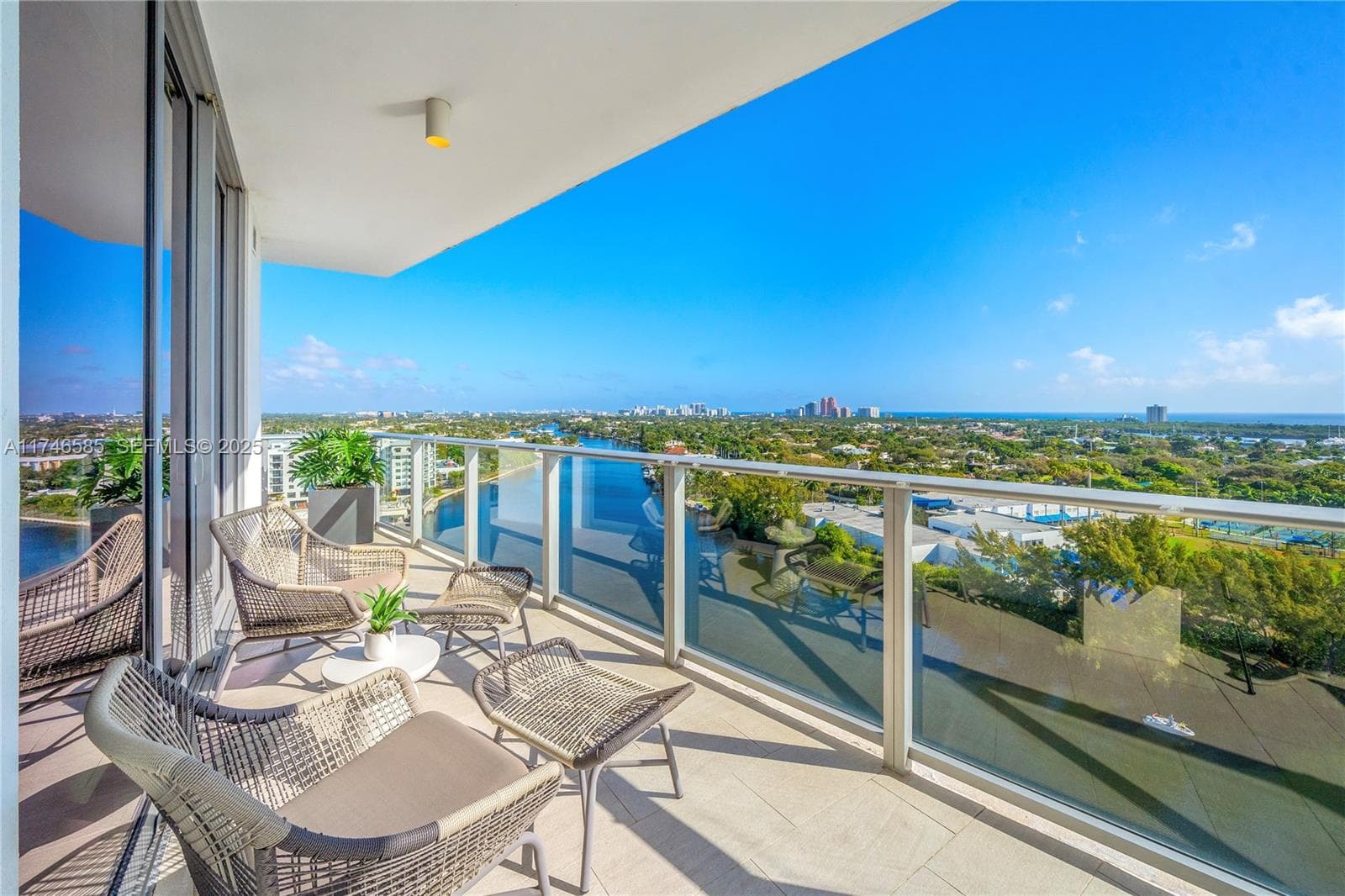 1180 N Federal Hwy # 1501, Fort Lauderdale FL 33304 photo 2
