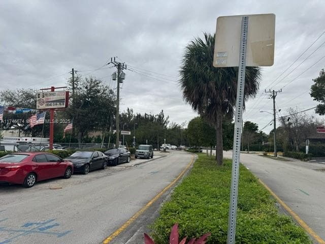 4420 Peters Rd, Fort Lauderdale FL 33317 photo 3